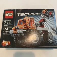 Sealed LEGO TECHNIC: Mini Tow