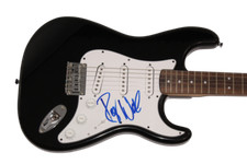 ROGER WATERS SIGNED AUTOGRAPH
