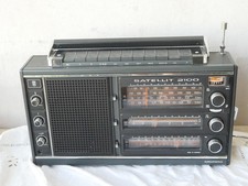 ++  Radio Grundig Satellit Transistor 2100   FM  LW MW SW1 SW2 SW 3-10