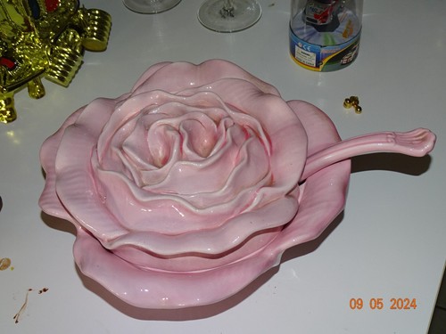 Soupière porcelaine rose - porcelaine,
