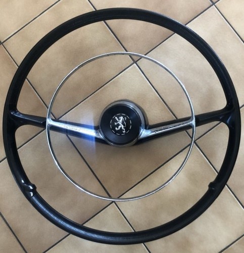 Volant quillery peugeot - volant,