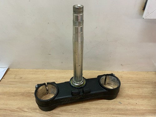 Fourche inferieur - un,