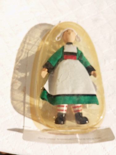 Figurine bécassine porcelaine - bécassine,