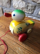 Canard en bois à tirer Janod