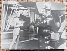 FORBIDDEN PLANET, Planète Interdite, Robby Robot Photo, Film Still, Anne Francis