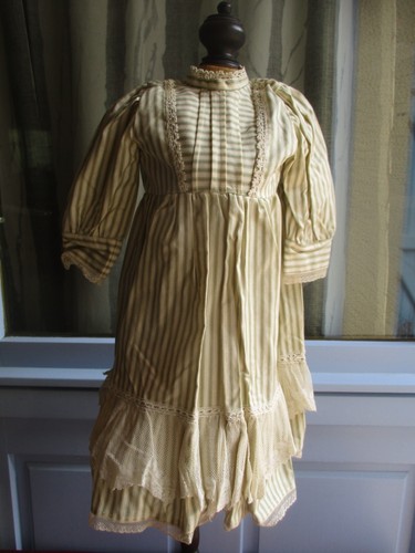 Magnifique robe tissu - magnifique,