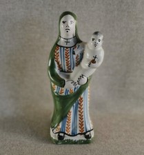 BELLE STATUETTE FIGURINE VIERGE A L ENFANT CERAMIQUE FAIENCE DE MALICORNE 19 EME