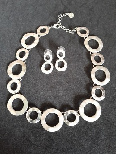 Parure collier boucles - +,