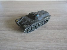 solido militaire 227 char AMX 13 VTT  France  epave pieces restauration