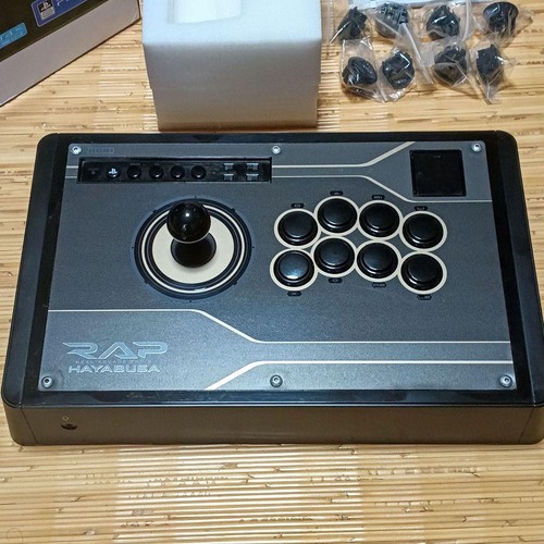 Hori ps4 092 real arcade - hori,
