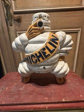 Rare Gros Bibendum En Fonte De