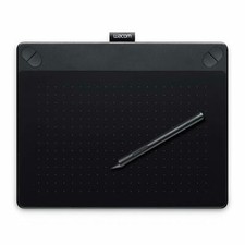 Stylo bande dessinée Wacom Intuos et toucher pour le modèle de production d'i...