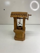 Puit en bois pour décoration