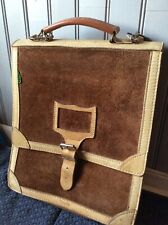 Rare grande besace TANN’S vintage 80 daim brun .(V/GO)*