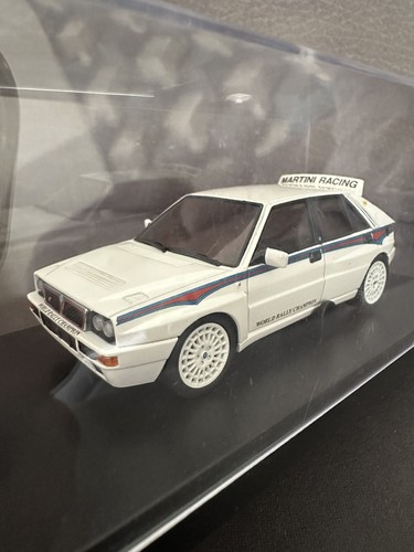 Lancia delta hf integrale - lancia,