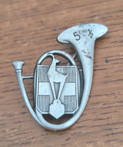 Insigne 2 demi - 5°, brigade