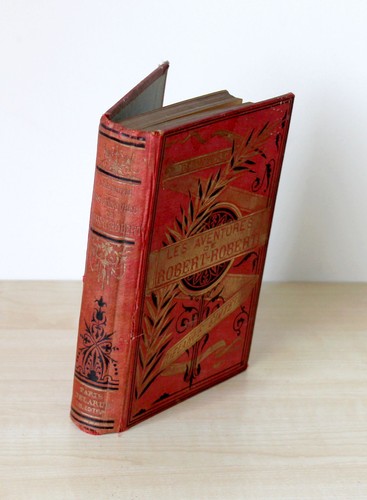 Ancien livre les aventures - les,