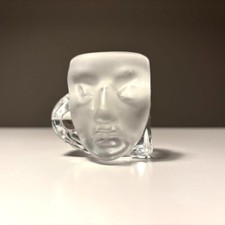 Objet en verre Daum Hilton