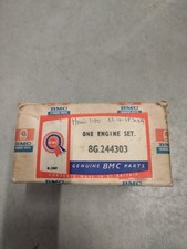 Jeu de  4 Pistons 8G244303