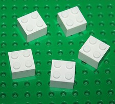 Lego 10 white Bricks 2x2 ref
