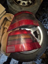 2 feu arriere golf 4