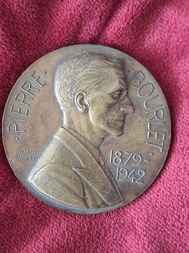 Rare médaille pierre - rare,