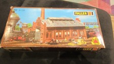 Faller HO hangar à