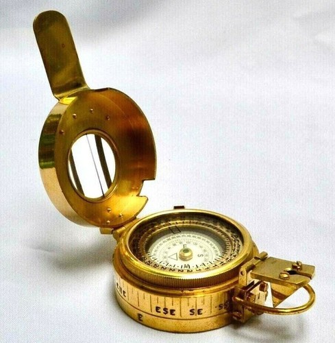 Ancienne réplique boussole - ancienne,