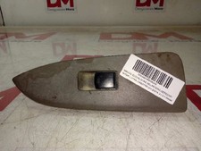 COMMANDE DE LÈVE VITRE AVANT