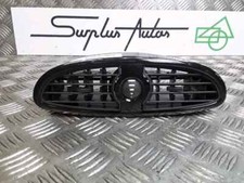 Grille aeration centrale avant