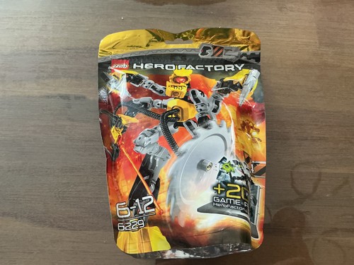 Lego hero factory 6229 - hero, xt4