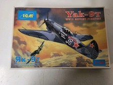 maquette avion 1/48 Yak-9T Icm