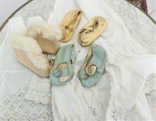 VETEMENTS ET CHAUSSURES DE POUPEES