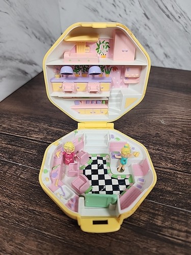 Vintage polly pocket - ~polly,