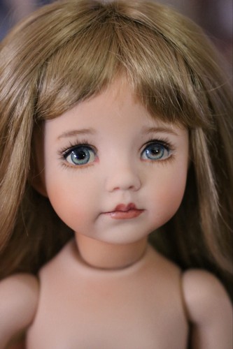 Little darling doll dianna - little,