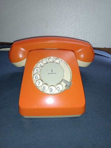 Téléphone orange vintage - ,