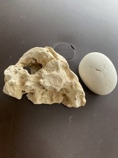 Roche percée + galet rond pour aquarium