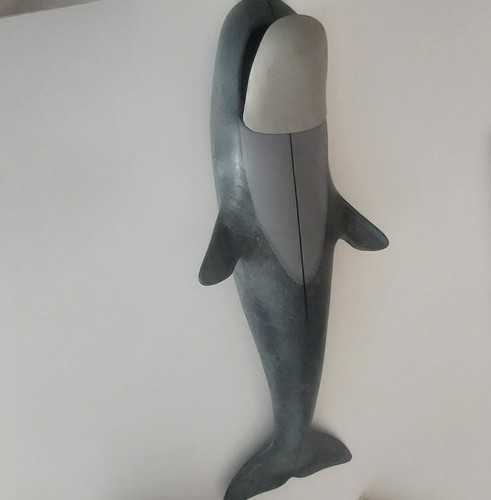 Figurine animal dauphin gris