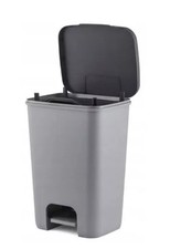 Poubelle à pédales Curver