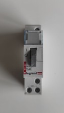 TELERUPTEUR RELAIS LEGRAND