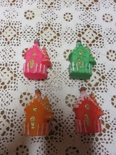 Petites maisons anciennes en