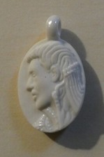 Fève Ladurée - 2014 - Pendentifs La Belle & la Bête