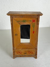 Ancienne XXème petite armoire