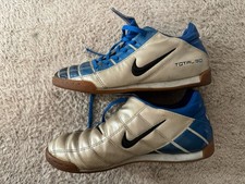 Chaussures total 90 - nike - taille EU 38 - rare vintage semelles plates