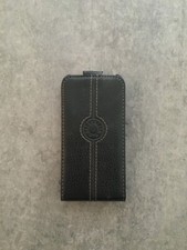 Coque iPhone 4s Faconnable Cuir en Bon Etat Noir