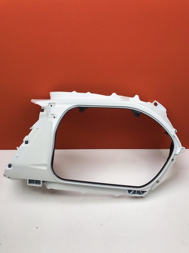 Cache latéral arrière sous