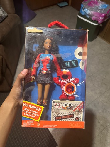 Barbie loves tmx - barbie, doll