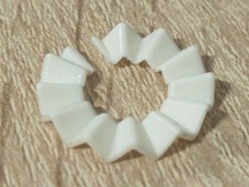 PLAYMOBIL ANCIEN COLLIER BLANC