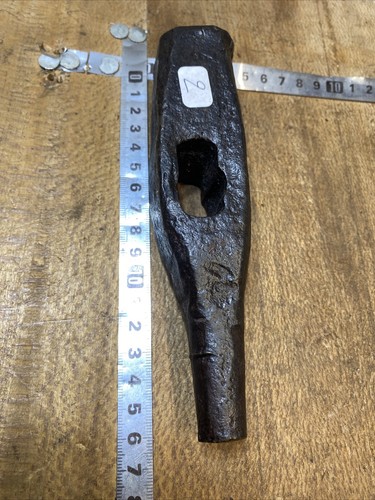 Outil ancien marteau de - outil,
