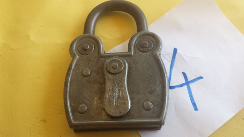 Ancien cadenas ceres - cadenas, tête